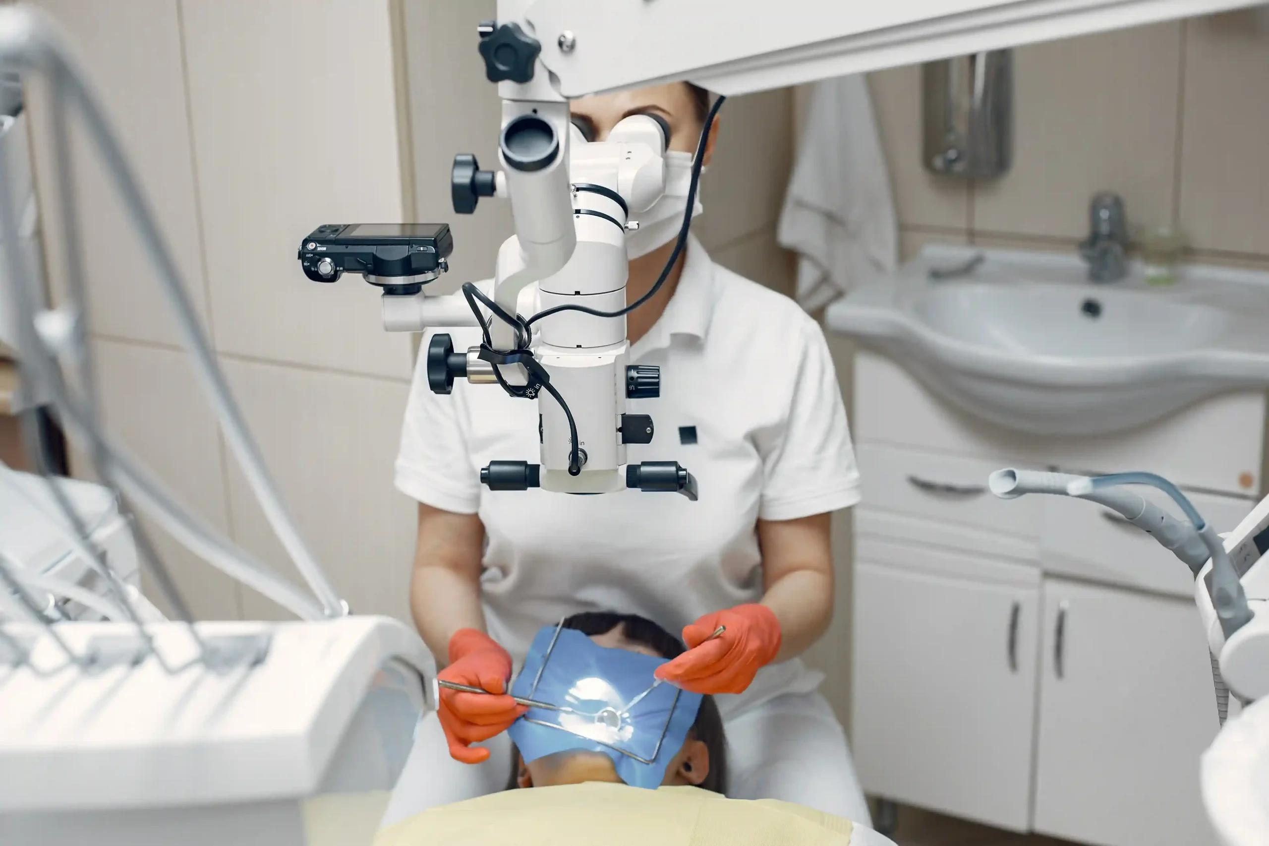 Microscopic Dentistry In Lucknow